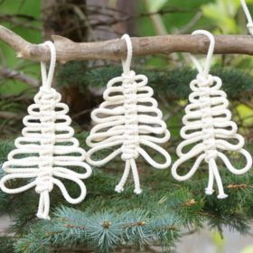 Christmas Macrame Crafts