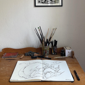 Graphite and ink drawing workshop