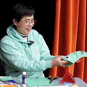 Moving paper fish