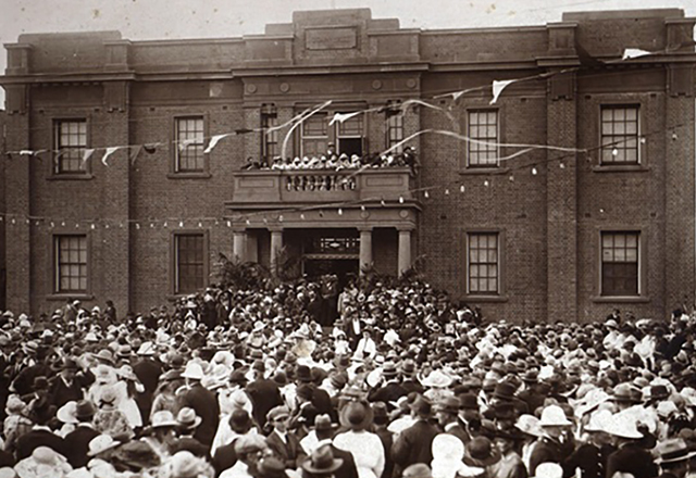 Opening Marrickville Town Hall, 11 February 1922