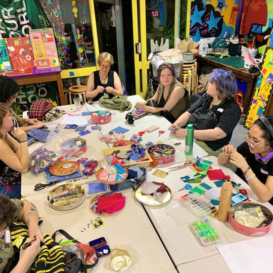 147_9282_10Jun2025114526_craftnight.jpg