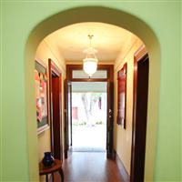 Hallway and archway, Clontarf Cottage 