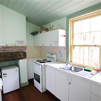 Kitchen at Clontarf Cottage 