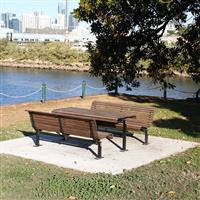 Picnic area at Ewenton Park 373A0140