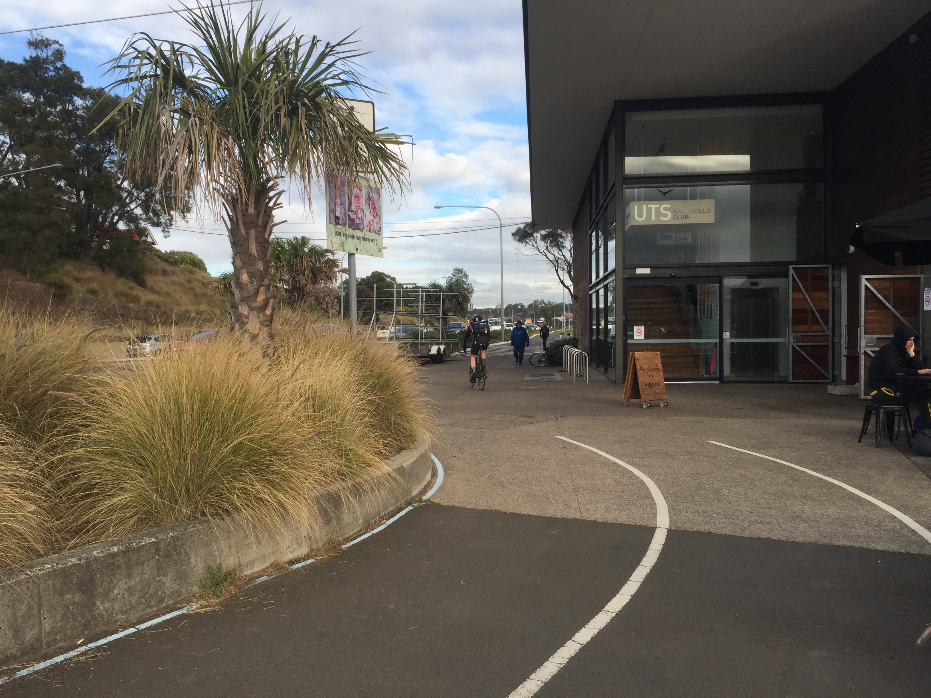 Existing Bay Run path between carpark and UTS Haberfield Rowing Club