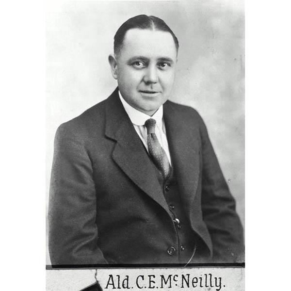 Claude Neilly