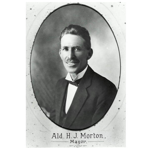 H.J Morton Mayor