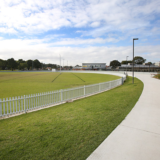  Oval with a bike path around the edge